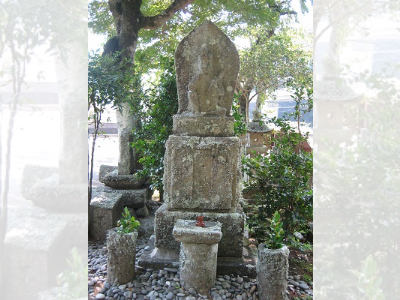 清泰寺の観音石像