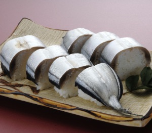 Pacific Saury Sushi (Sanma-zushi)