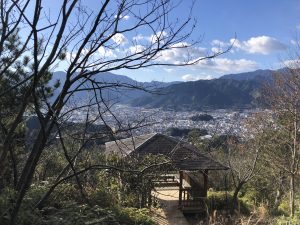 まごせ公園東屋